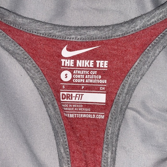 Ohio State, The Nike Tee Athletic Cut Women’s Racerback Tank Top in size Small - Picture 3 of 4